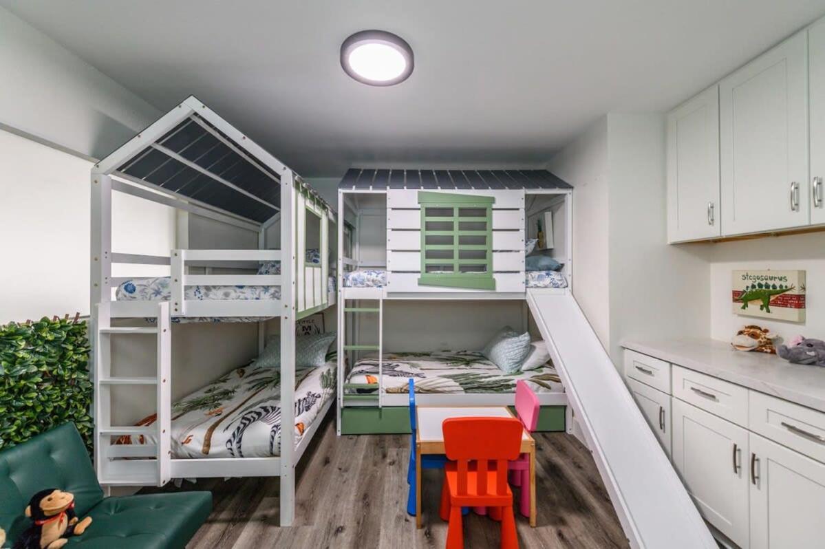 Spacious Disneyland 5 Bedroom 4 Bath House With Game Room Anaheim Exterior foto
